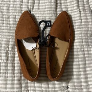 Camel Flats 7.5